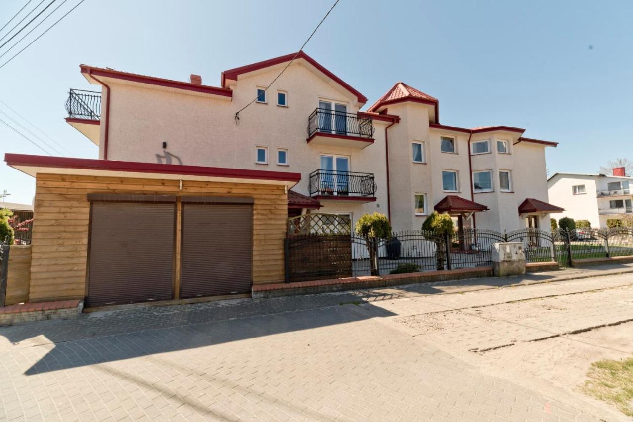 Pokoje Goscinne Matiz Karwia Exterior photo